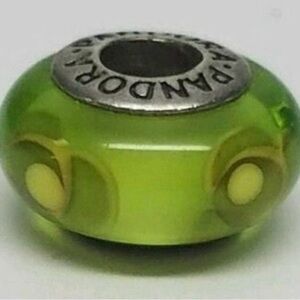 Authentic PANDORA Murano Glass Green Flower Charm 790648 ALE